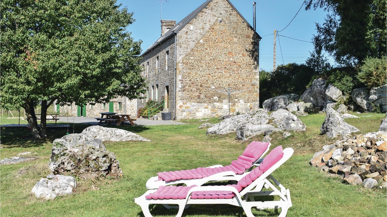 Photo of Outdoor in Saint-Clement-Rancoudray