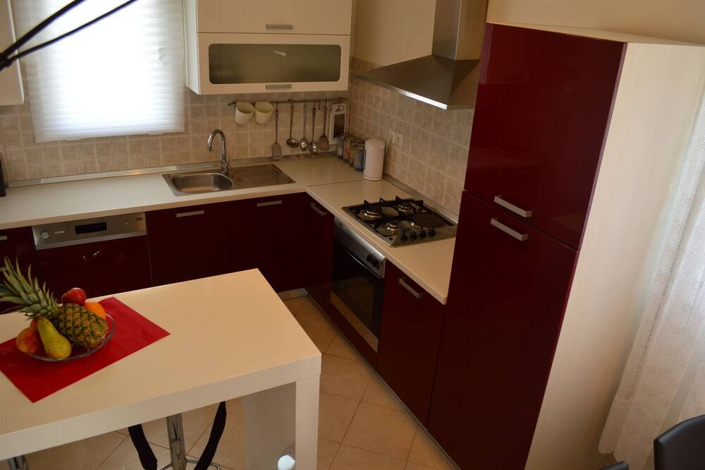 Photo of Kitchen in Neoric