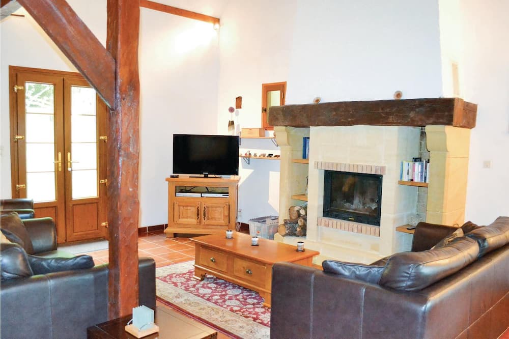 Photo of Bedroom in Montgesty