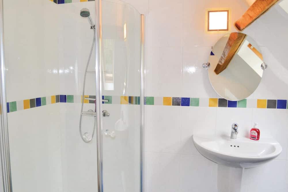 Photo of Bathroom in Montgesty