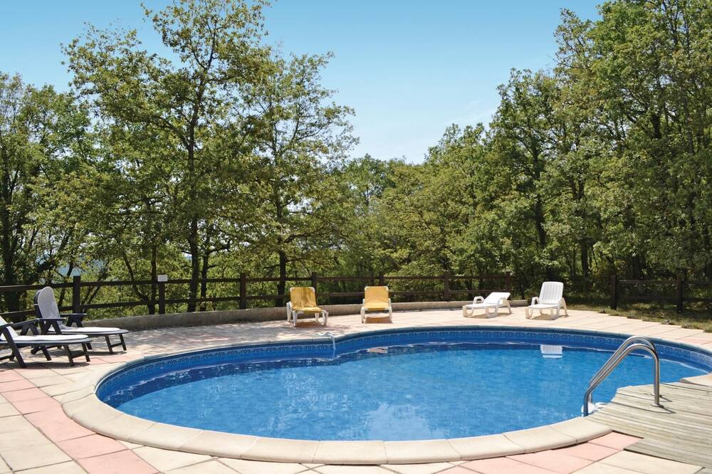 Photo of Outdoor in Montgesty