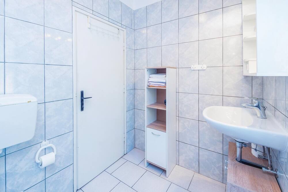 Photo of Bathroom in Rogocana