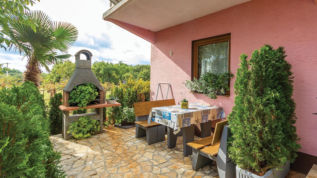 Photo of Outdoor in Pomer