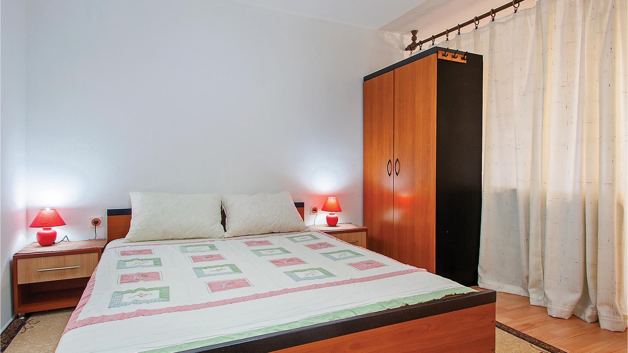 Photo of Bedroom in Pomer