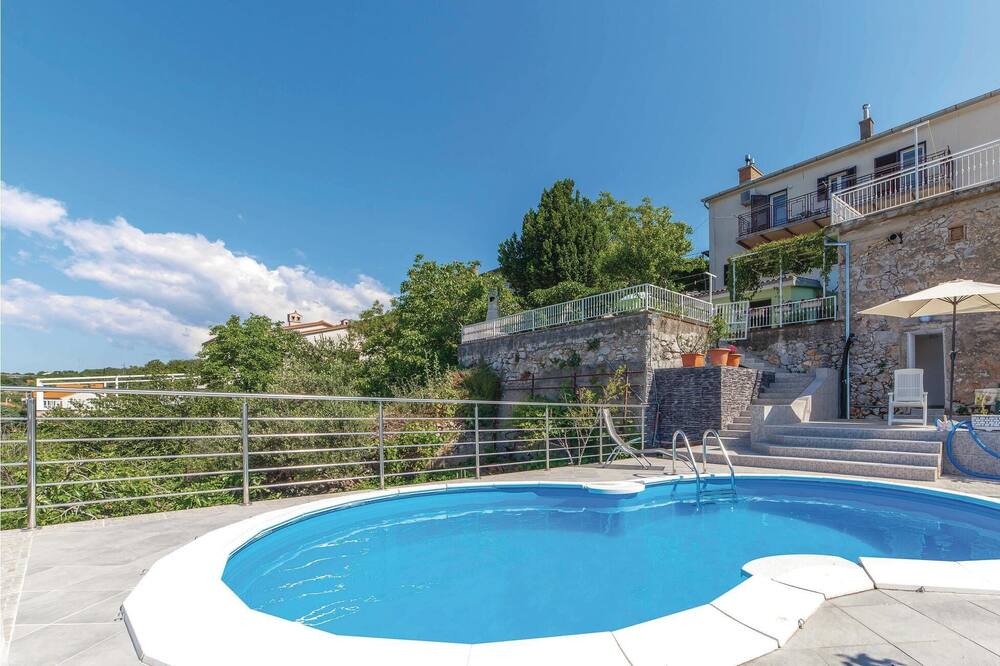 Photo of Outdoor in Praputnjak