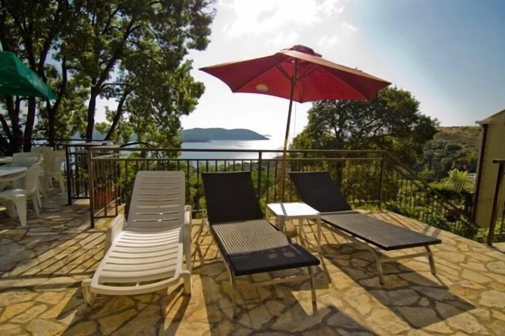 Photo of Patio Balcony in Orasac