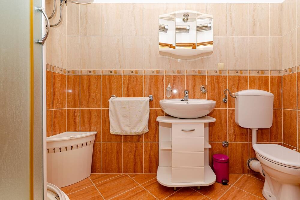 Photo of Bathroom in Orasac