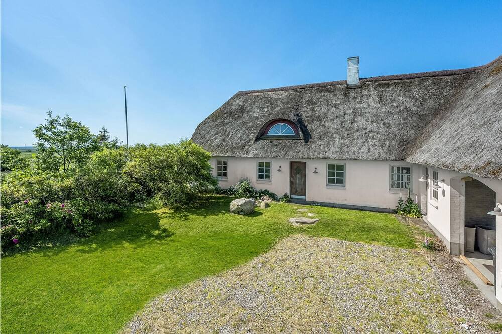 Photo of Others in Vemb