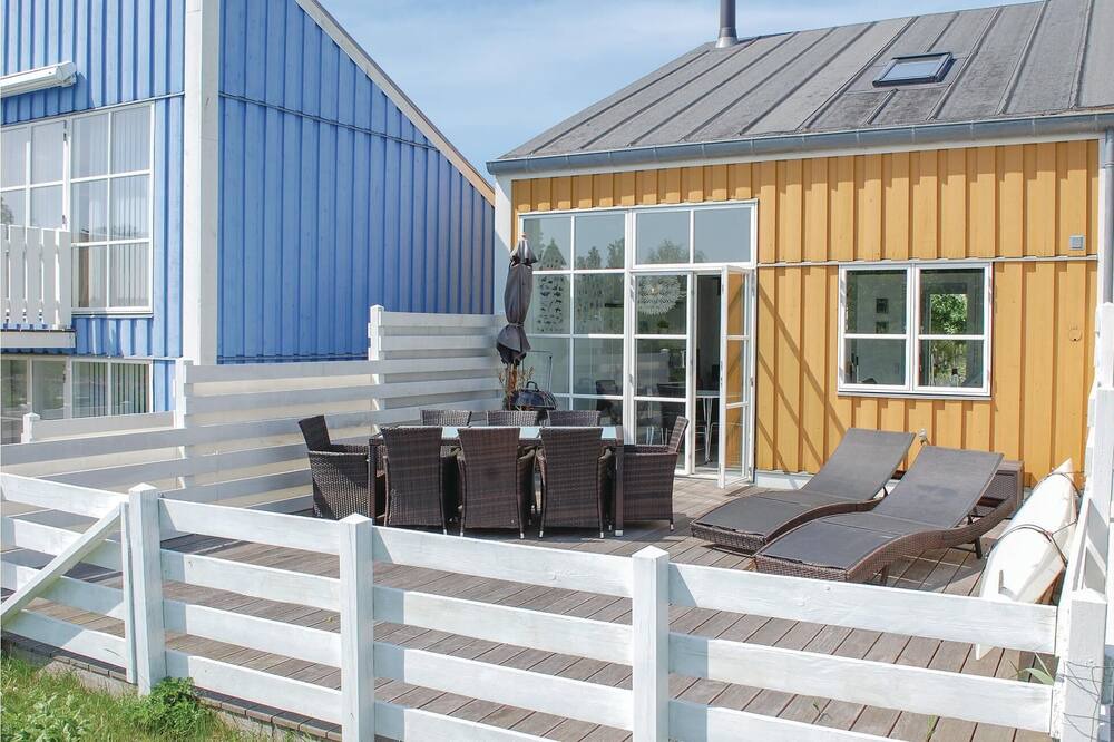 Photo of Others in Øer Strand