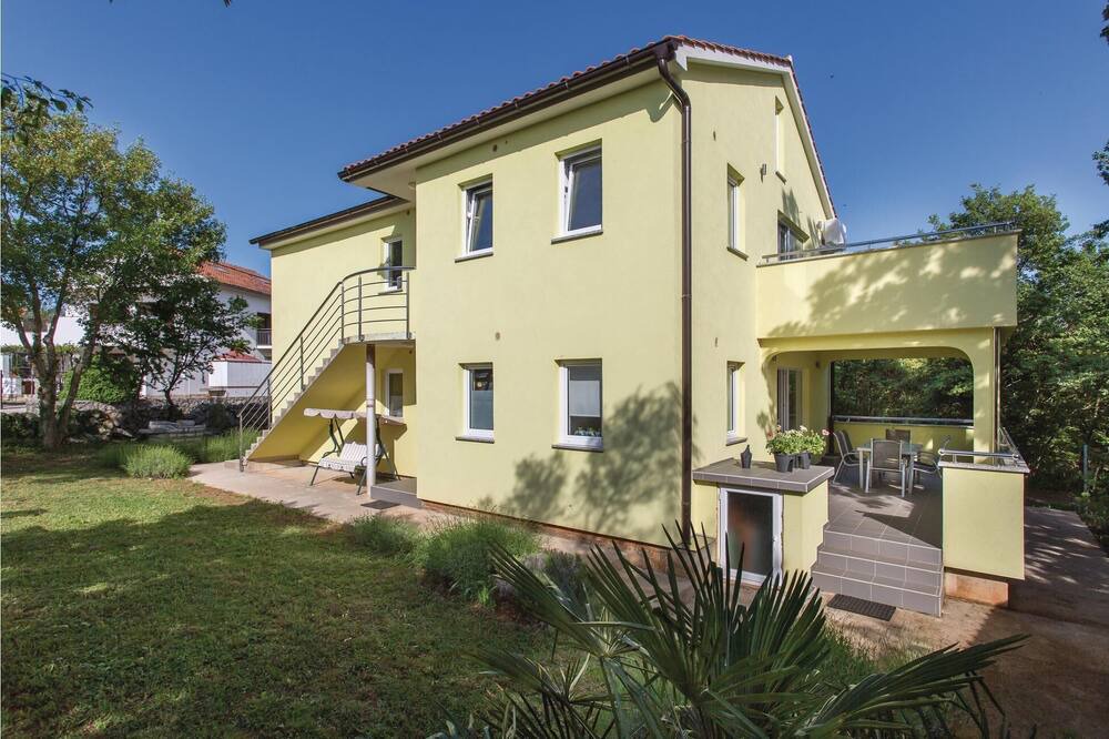 Photo of Outdoor in Linardici