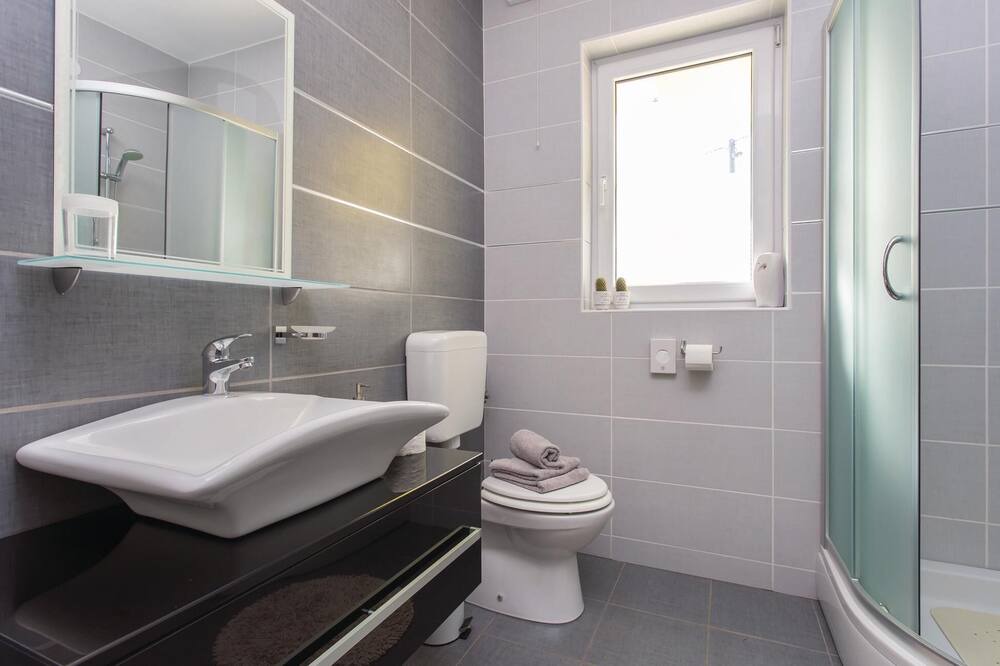 Photo of Bathroom in Linardici