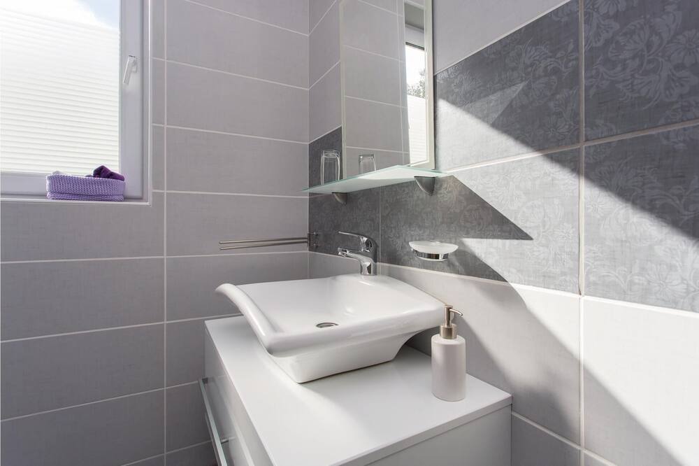 Photo of Bathroom in Linardici