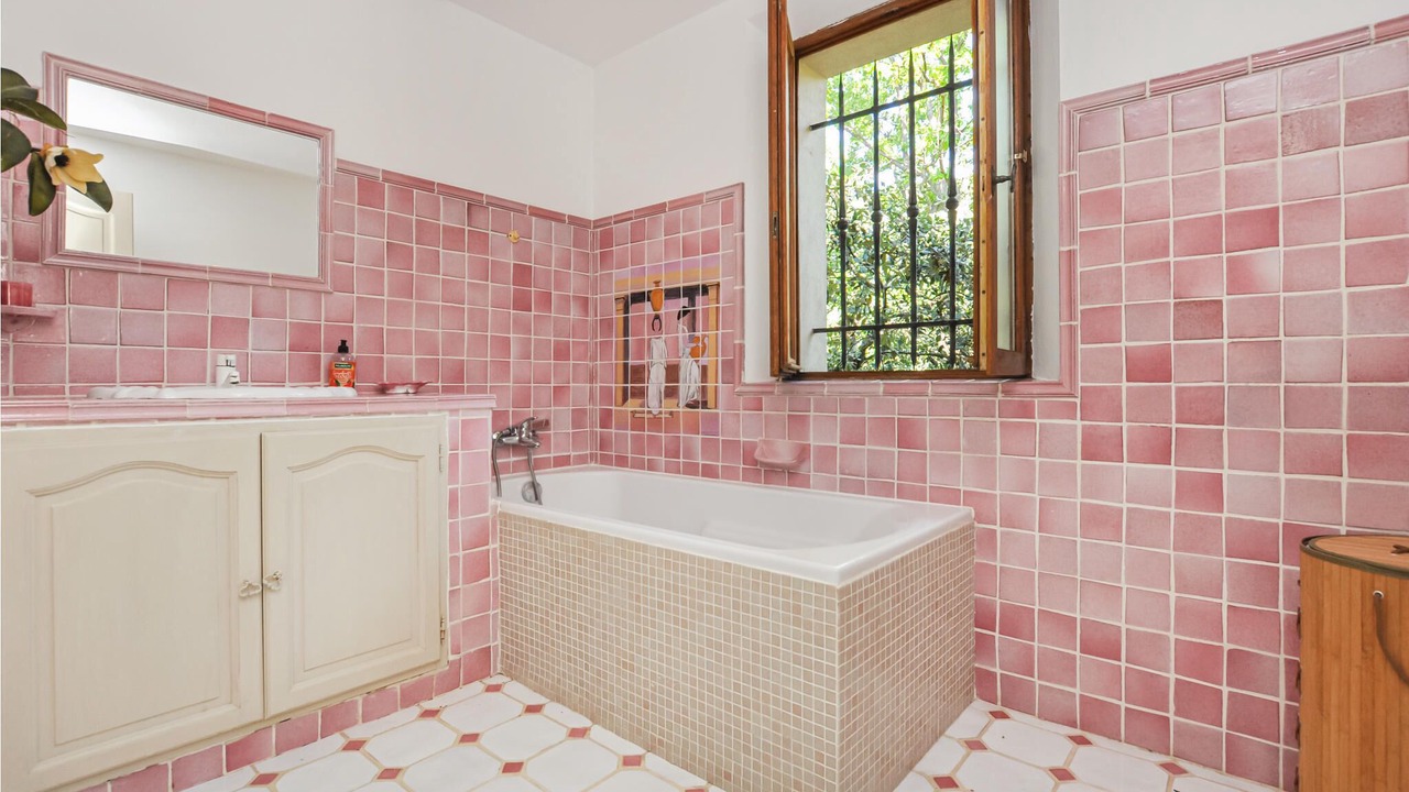 Photo of Others in Le Tignet