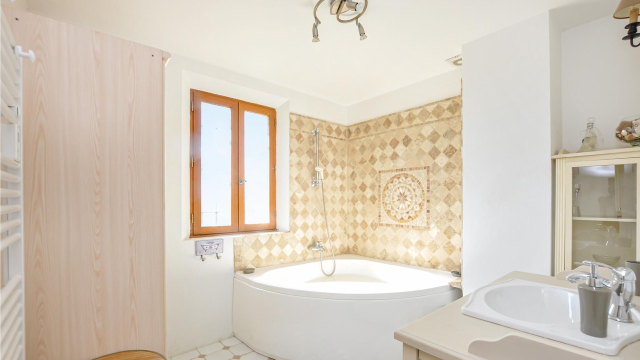 Photo of Others in Le Tignet