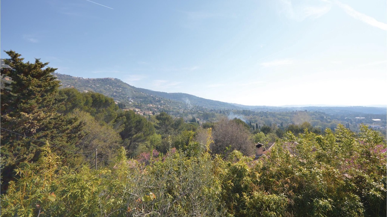 Photo of Others in Le Tignet