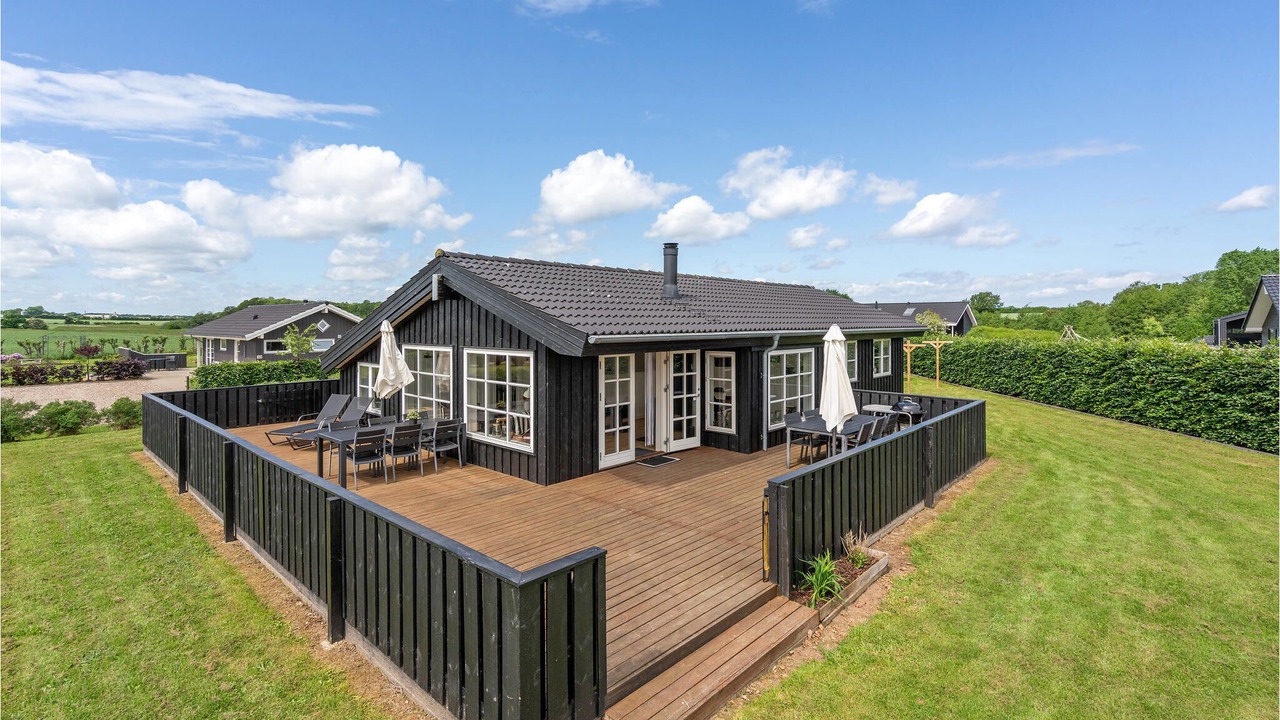 Photo of Outdoor in Flovt Strand