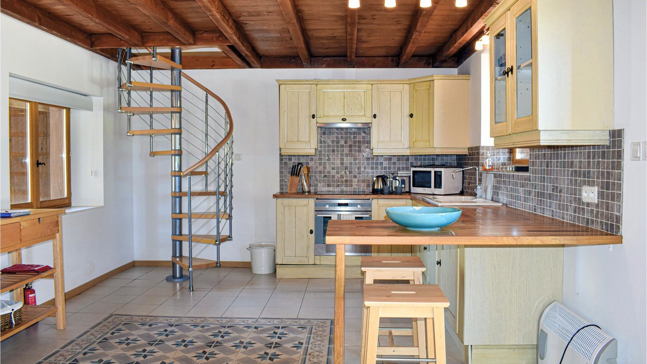 Photo of Others in Tasque