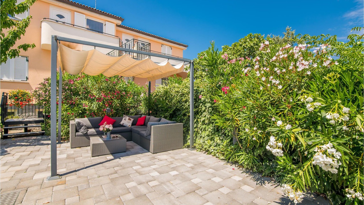 Photo of Patio Balcony in Nenadici