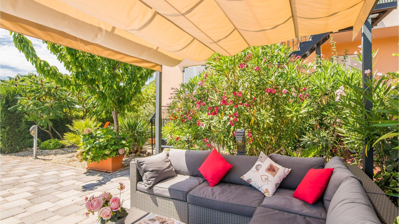 Photo of Patio Balcony in Nenadici