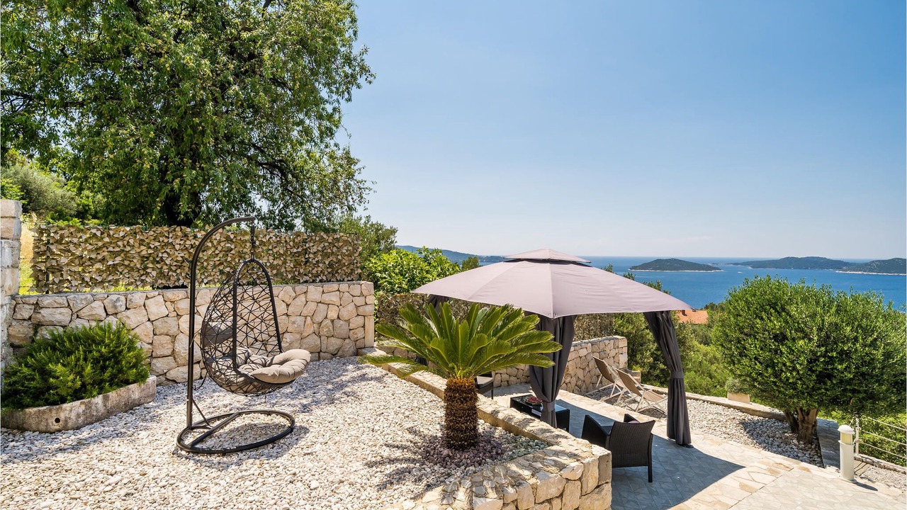Photo of Outdoor in Brsecine