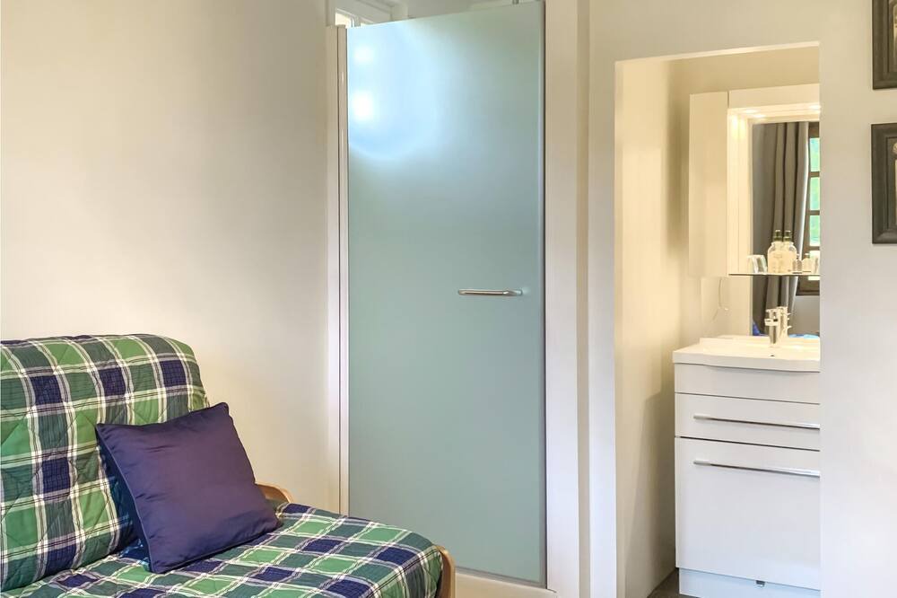 Photo of Bathroom in Rouesse-Vasse