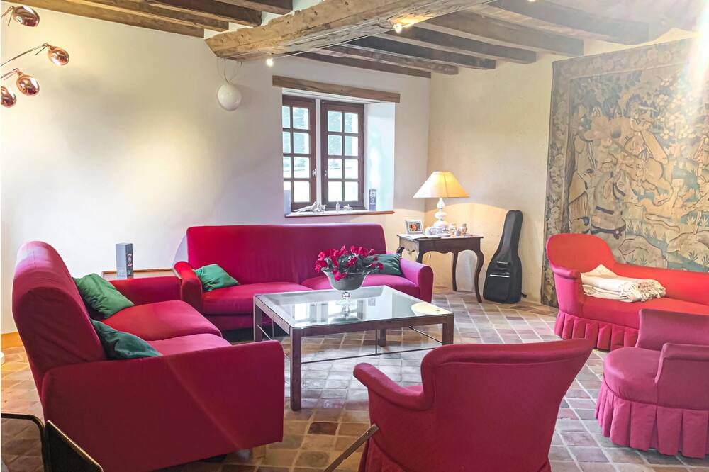 Photo of Bedroom in Rouesse-Vasse