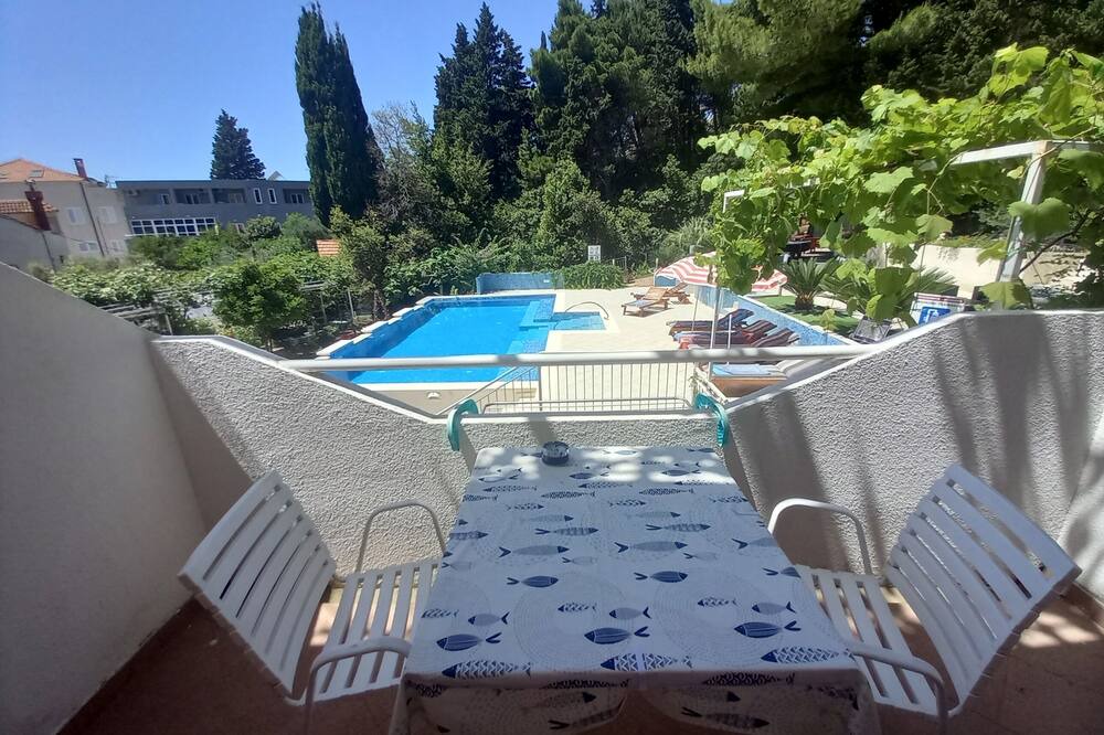 Photo of Patio Balcony in Brasina