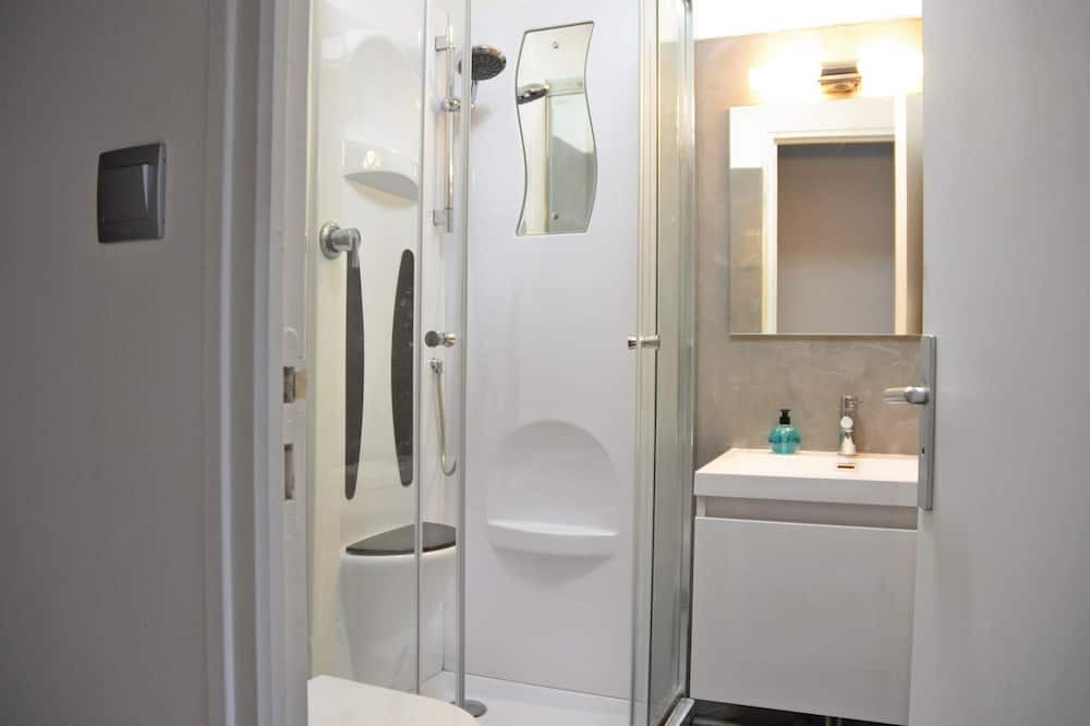 Photo of Bathroom in Saumur