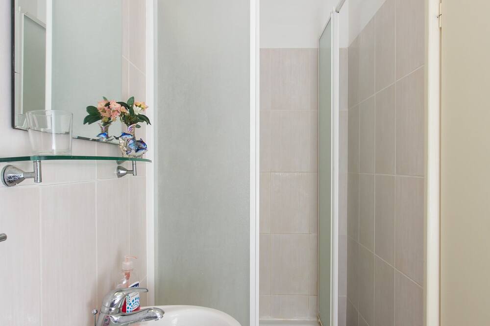 Photo of Bathroom in Zaton