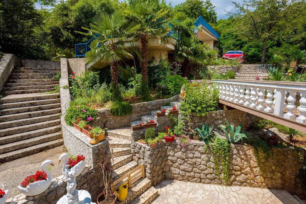 Photo of Outdoor in Bregi