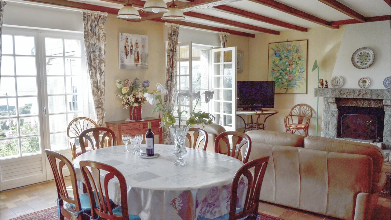 Photo of Others in Plomodiern