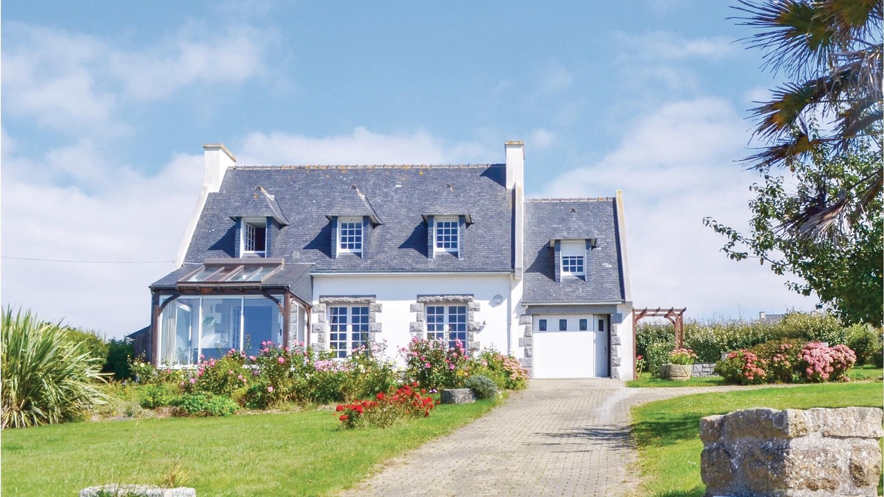 Photo of Outdoor in Plomodiern