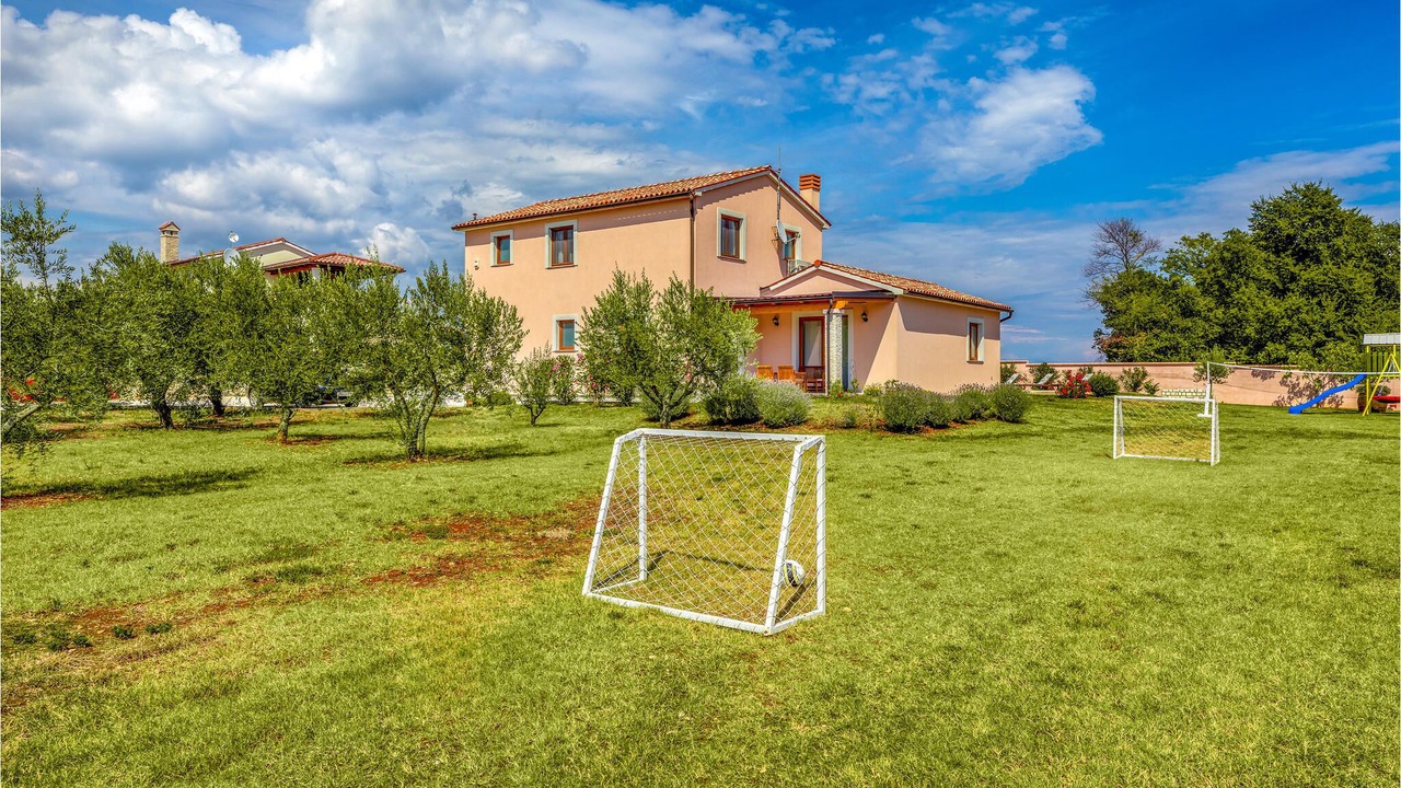 Photo of Outdoor in Valtura