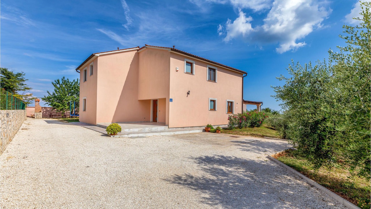 Photo of Outdoor in Valtura