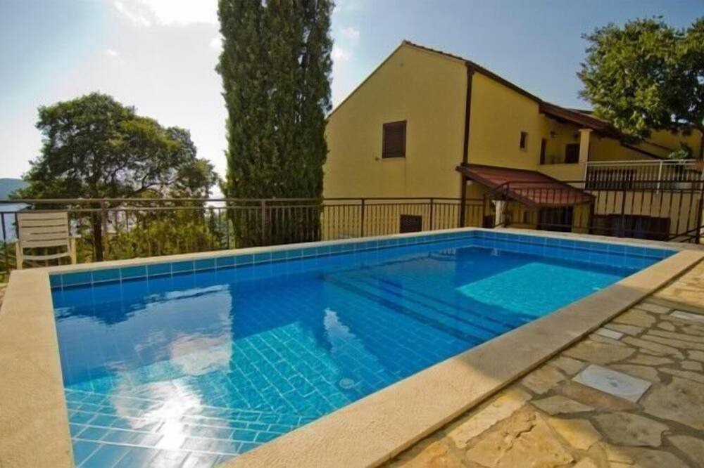 Photo of Outdoor in Orasac