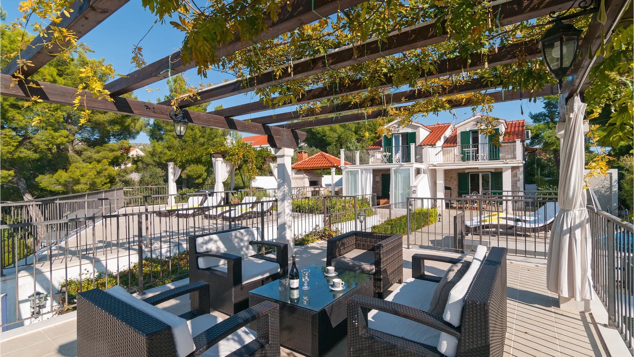 Photo of Outdoor in Cove Makarac (Milna)