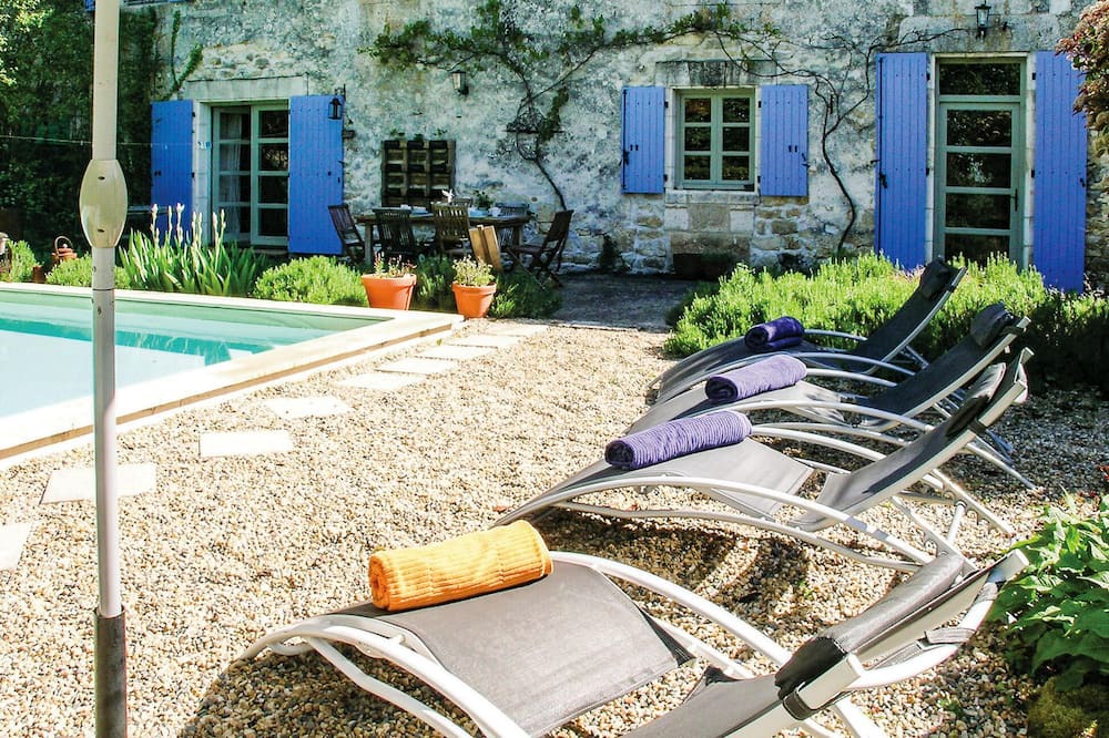 Photo of Outdoor in Puyrenier