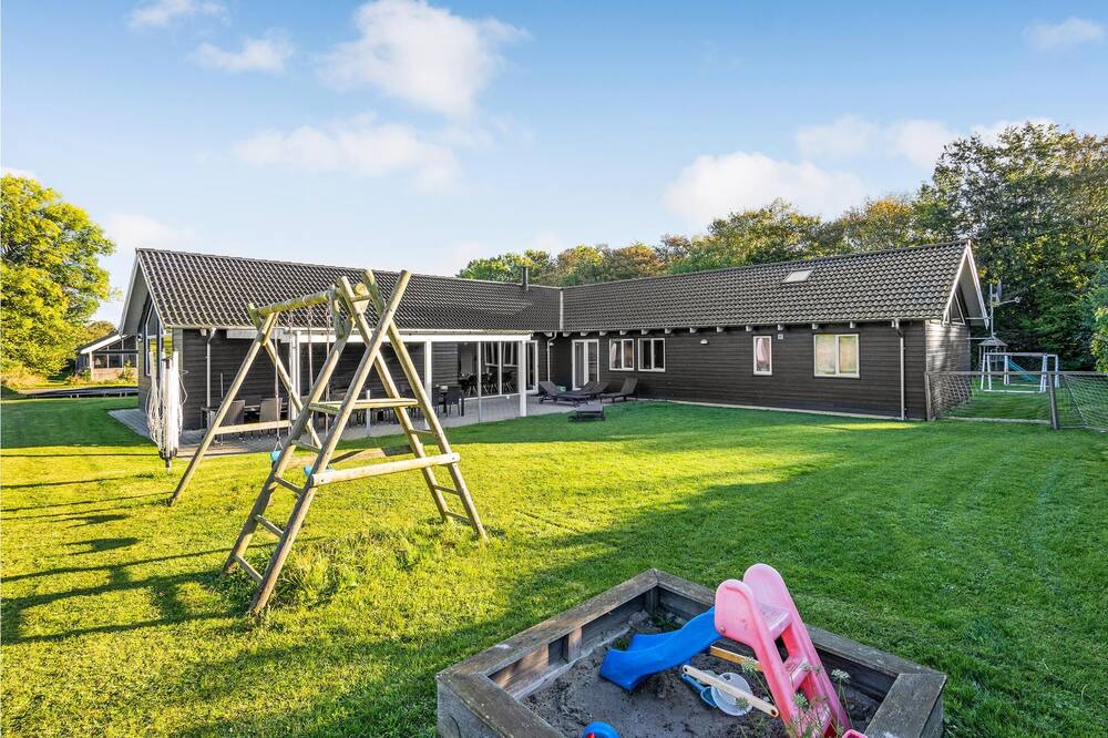 Photo of Others in Lohals