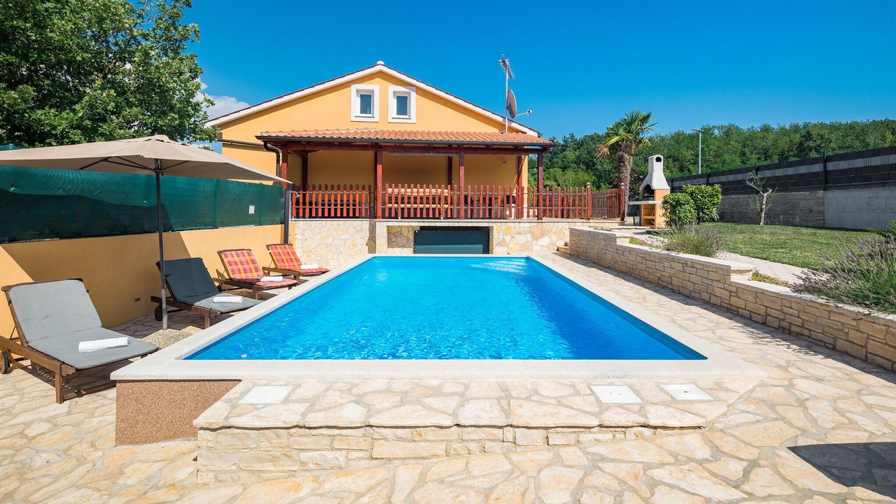 Photo of Outdoor in Rakotule