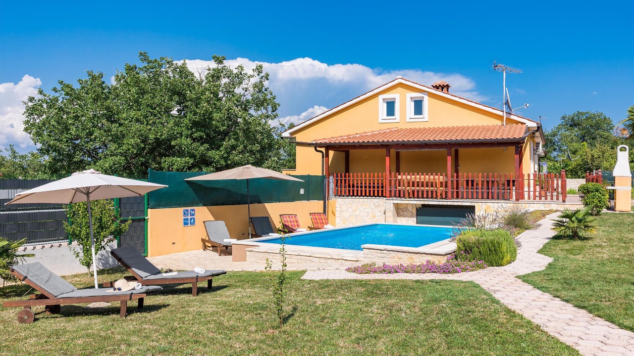 Photo of Outdoor in Rakotule