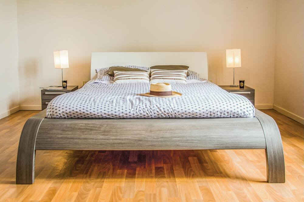 Photo of Bedroom in Sembas