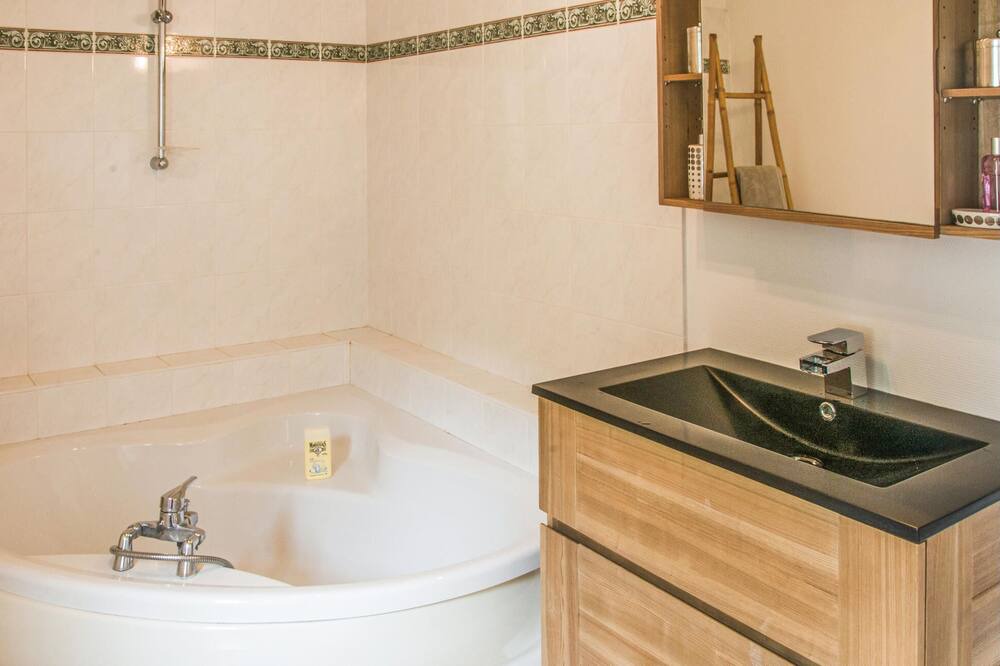 Photo of Bathroom in Sembas
