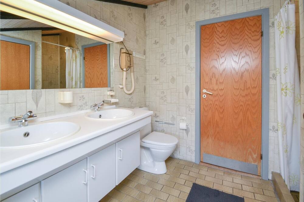 Photo of Bathroom in Rindby Strand