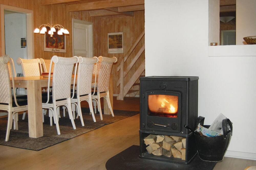 Photo of Bedroom in Henne Strand