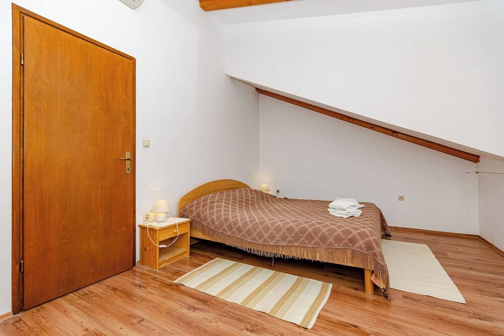 Photo of Bedroom in Orasac