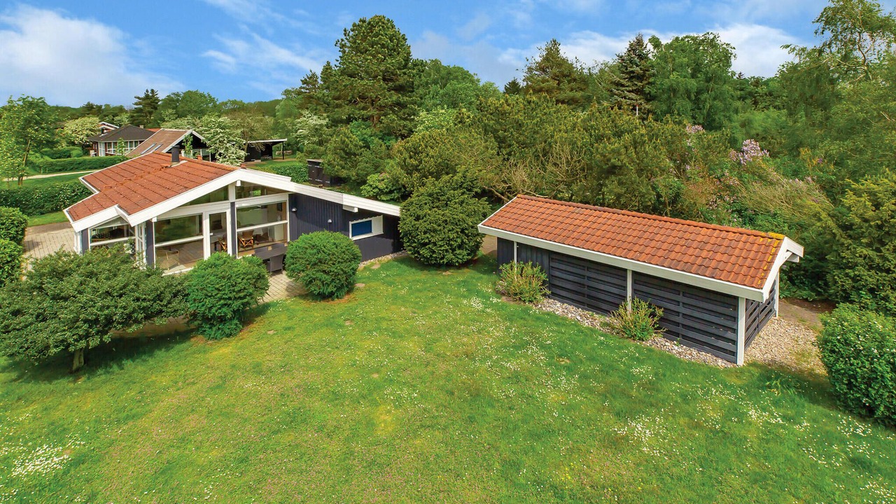 Photo of Outdoor in Boeslunde