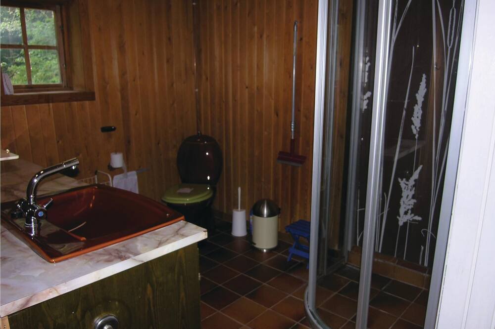 Photo of Bathroom in Østermarie