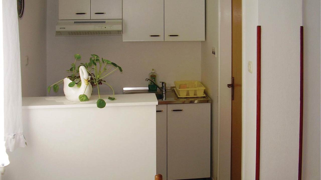 Photo of Kitchen in Plomin