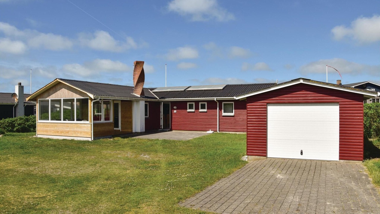 Photo of Outdoor in Houvig Strand