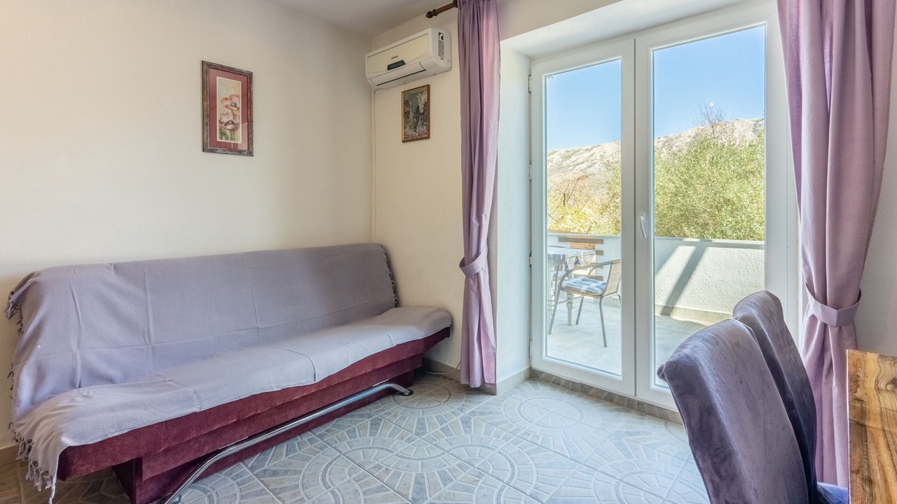 Photo of Livingroom in Batomalj